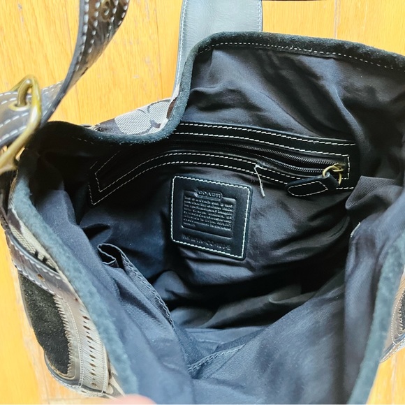 Vintage Coach Large Shoulder Bag Black Leather Signature C Classic EUC - Picture 7 of 11